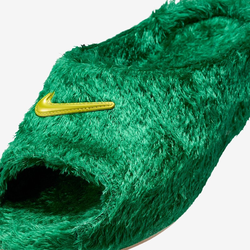 SWOOSH x Nike ReactX Rejuven8 Slides 